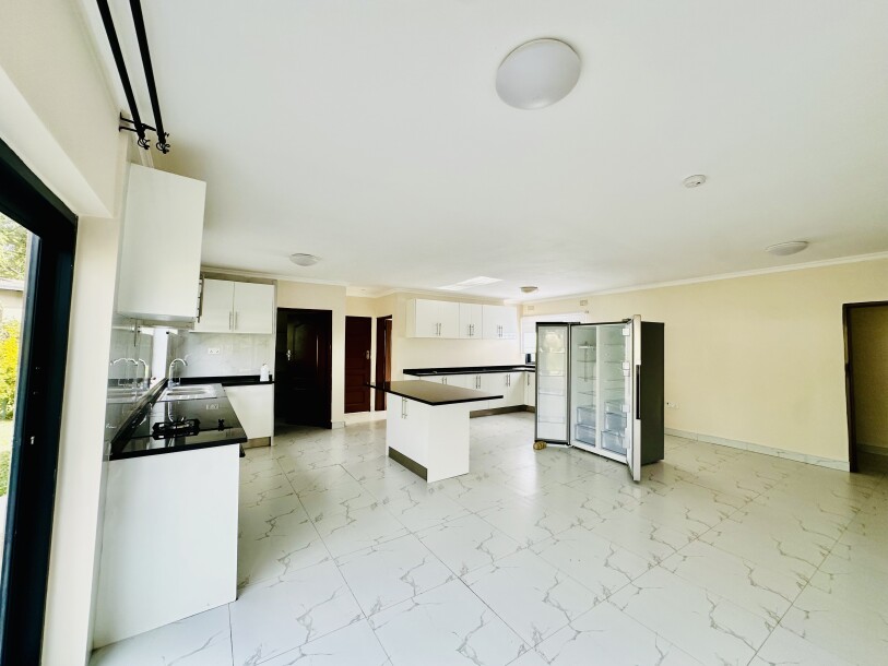 APARTMENT FOR RENT-4