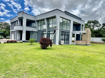 EXECUTIVE BEDROOMED VILLA FOR RENT-2