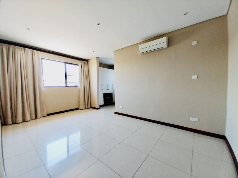 EXECUTIVE VILLAS FOR RENT-8