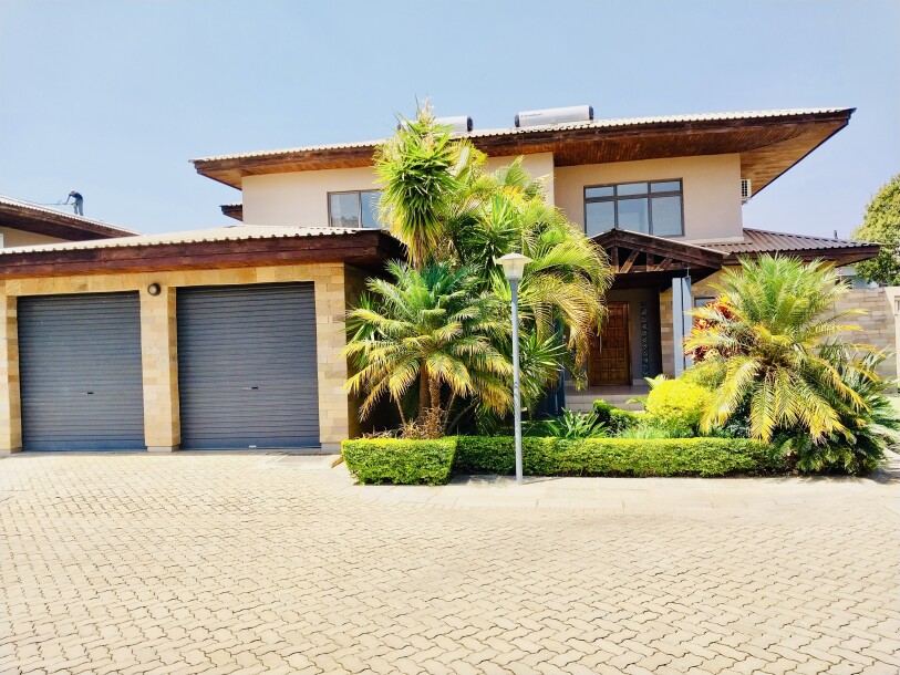 EXECUTIVE VILLAS FOR RENT-1