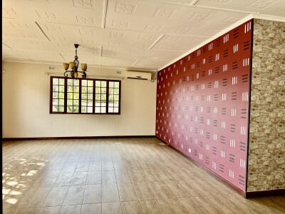 FOUR BEDROOM HOUSE FOR RENT-11