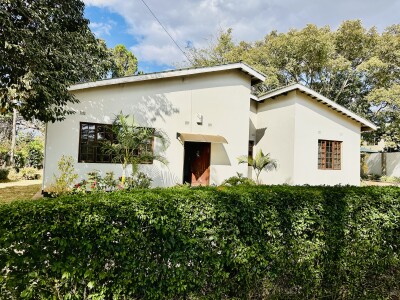FOUR BEDROOM HOUSE FOR RENT