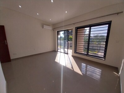 Kabulonga Three (3) bedroomed unfurnished apartments-14