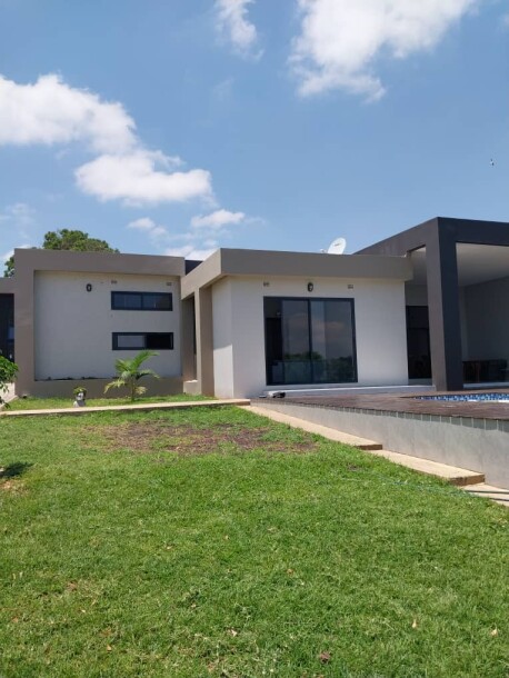 Four (4) Bedroomed Luxury house for sale-3